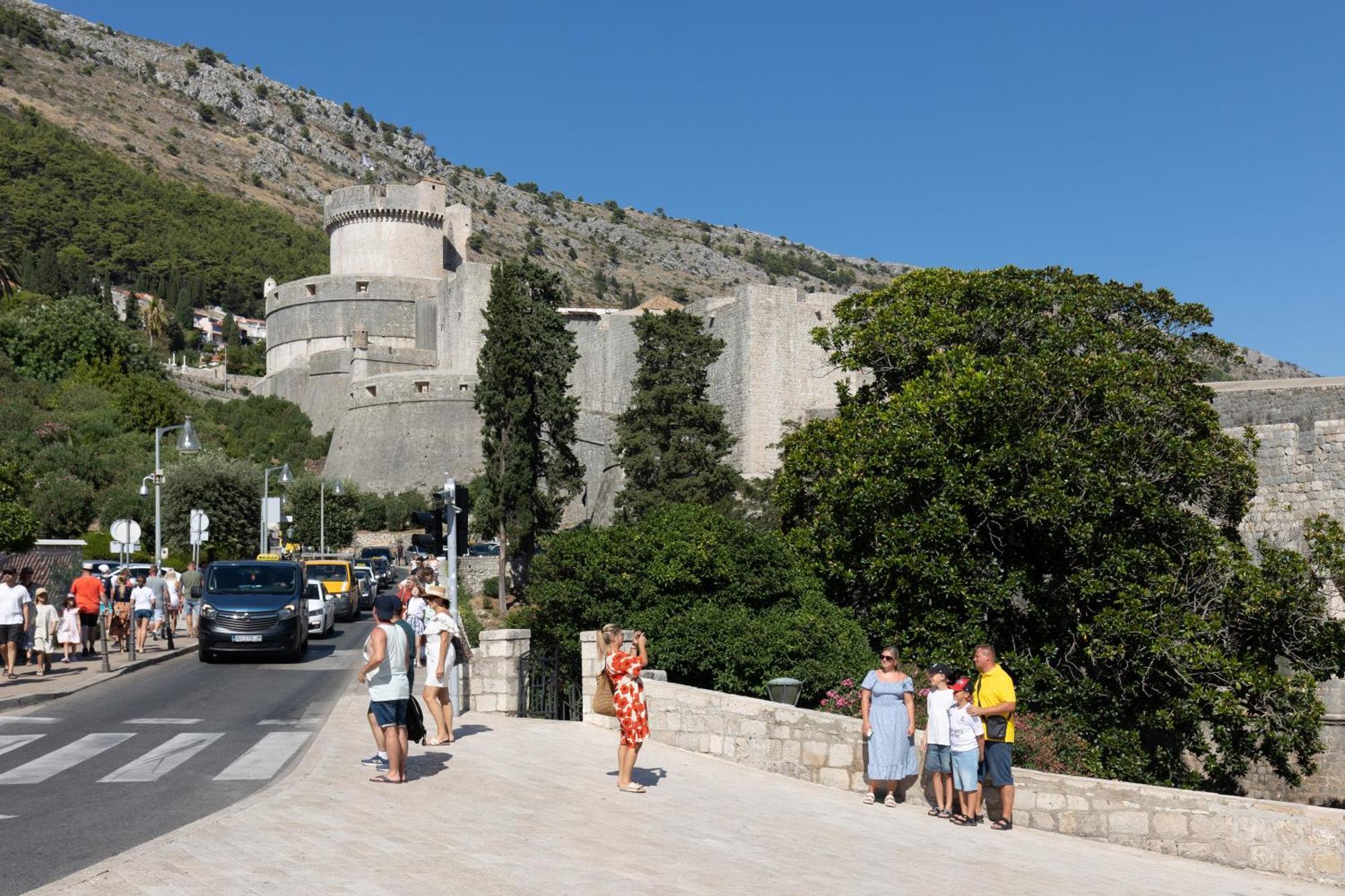 Seistanca Lux -Old City Entrance Dubrovnik Eksteriør billede